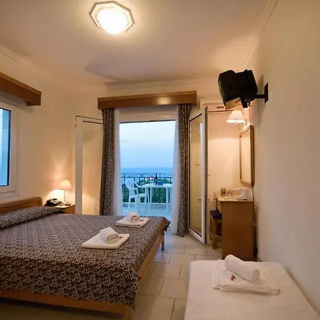 Lazaridis Luxury Studios & Apartments Nea Roda Room photo