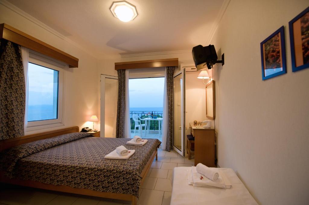 Lazaridis Luxury &
