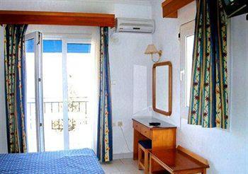 Lazaridis Luxury & Nea Roda