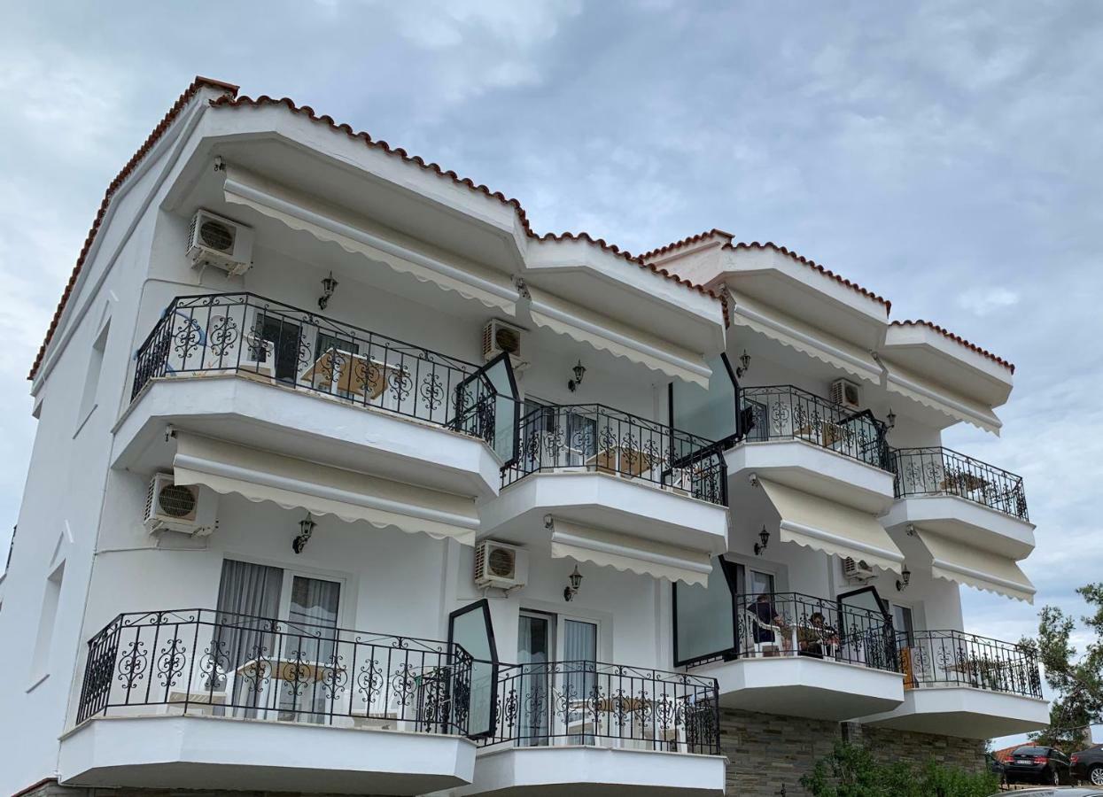 Lazaridis Luxury & Apartment *